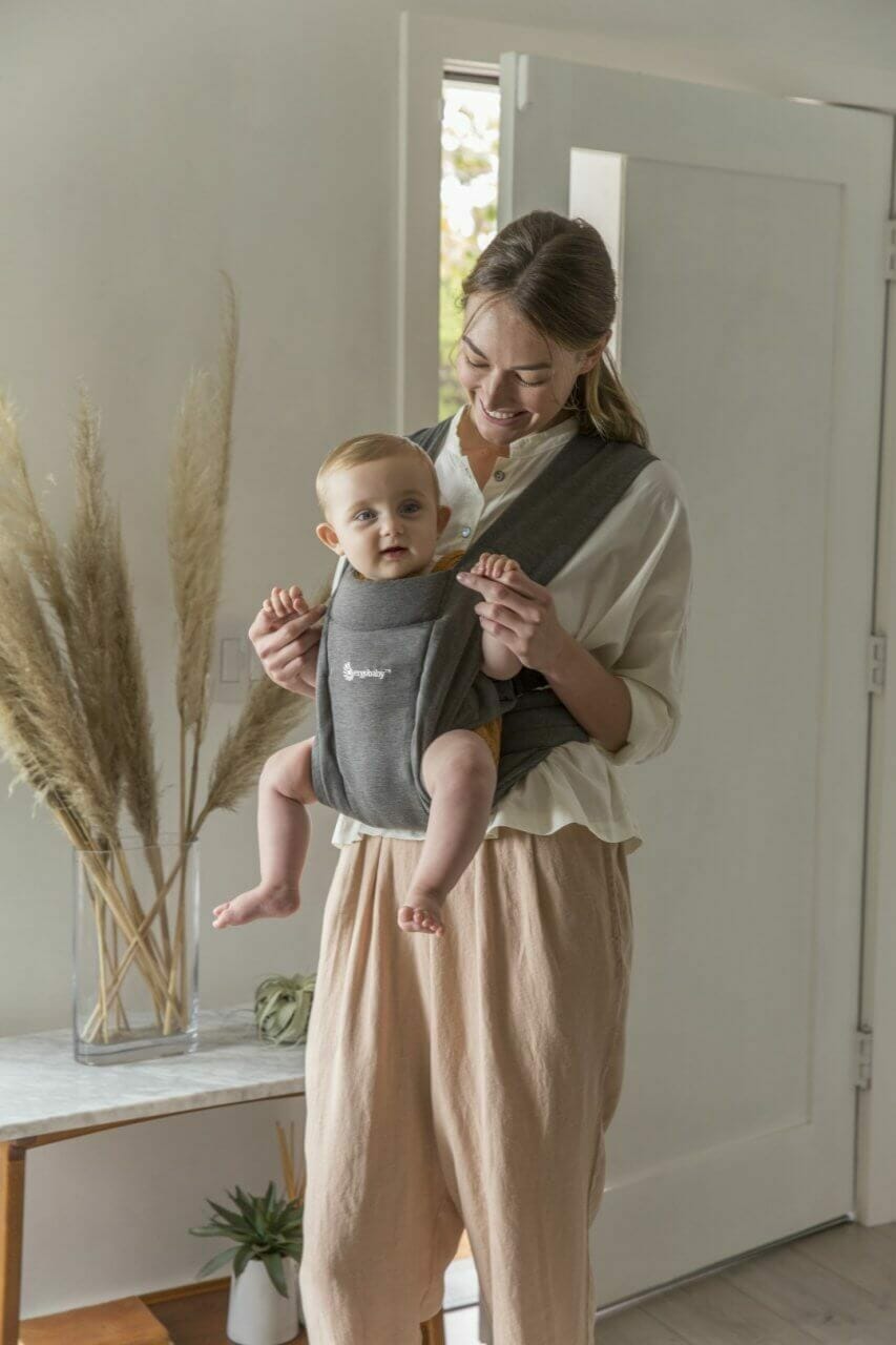 Ergobaby Embrace nosiljka, Heather Grey, siva